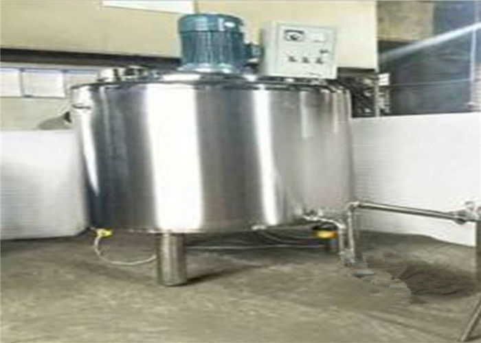 Sanitary Liquid Mixing Tank , Stainless Steel Tank With Agitator / Scraper